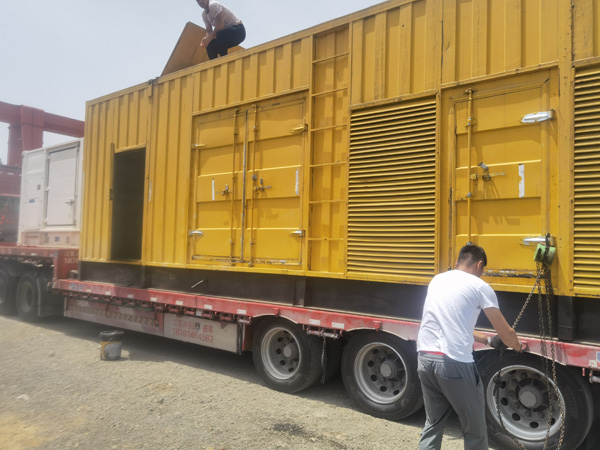 唐河除了负载情况和发动机维护，还有哪些因素会影响 200kw 柴油发电机的油耗？