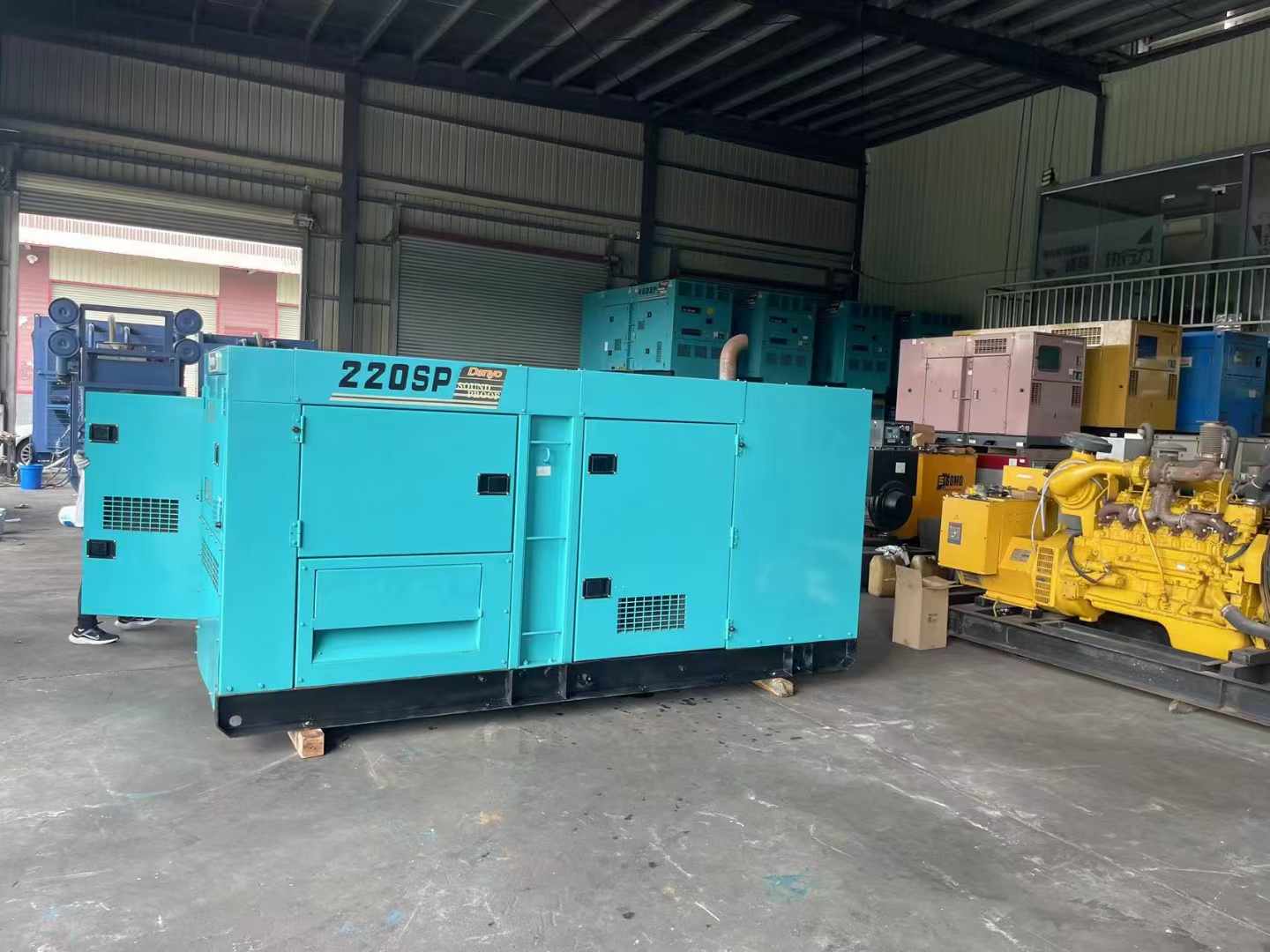 唐河800kW 柴油发电机的输出电流波动范围是多少？